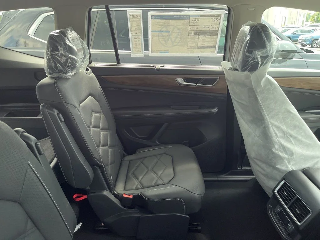 2026 Volkswagen Atlas SE w/Tech - Photo 6