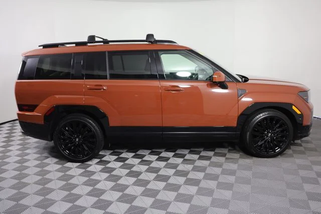 Used 2025 Orange Hyundai Calligraphy image 9