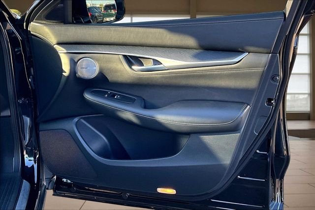 Used 2023 Black INFINITI SENSORY image 24