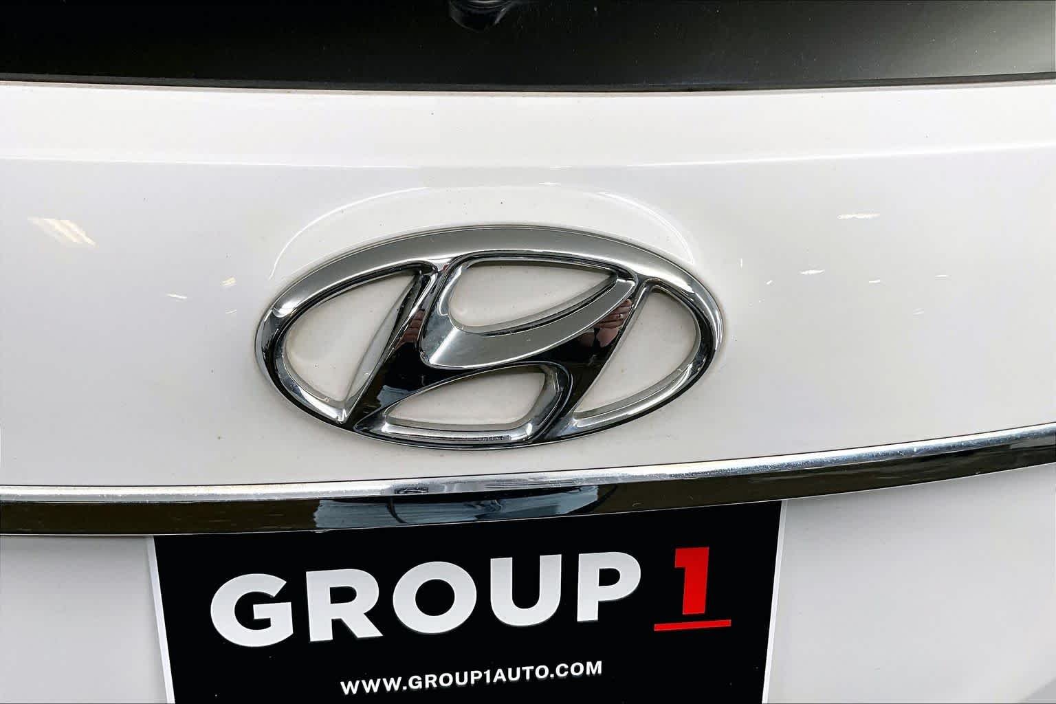 Used 2017 Monaco White Hyundai Limited Ultimate image 30