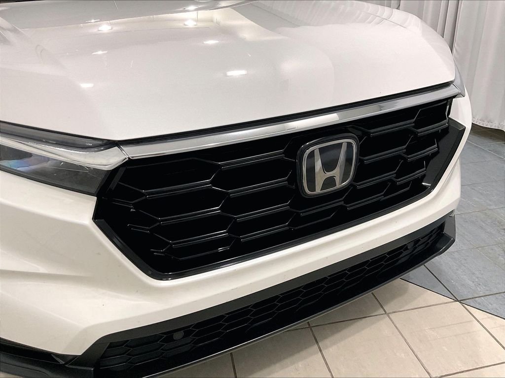 Used 2025 Platinum White Pearl Honda EX-L image 31