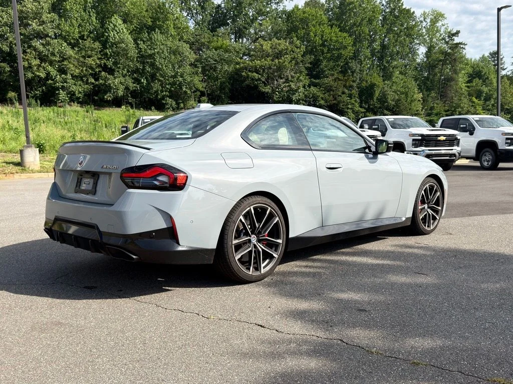 Used 2023 Gray BMW M240i image 3