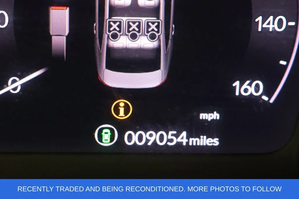 Used 2025 Gray Honda SE image 13
