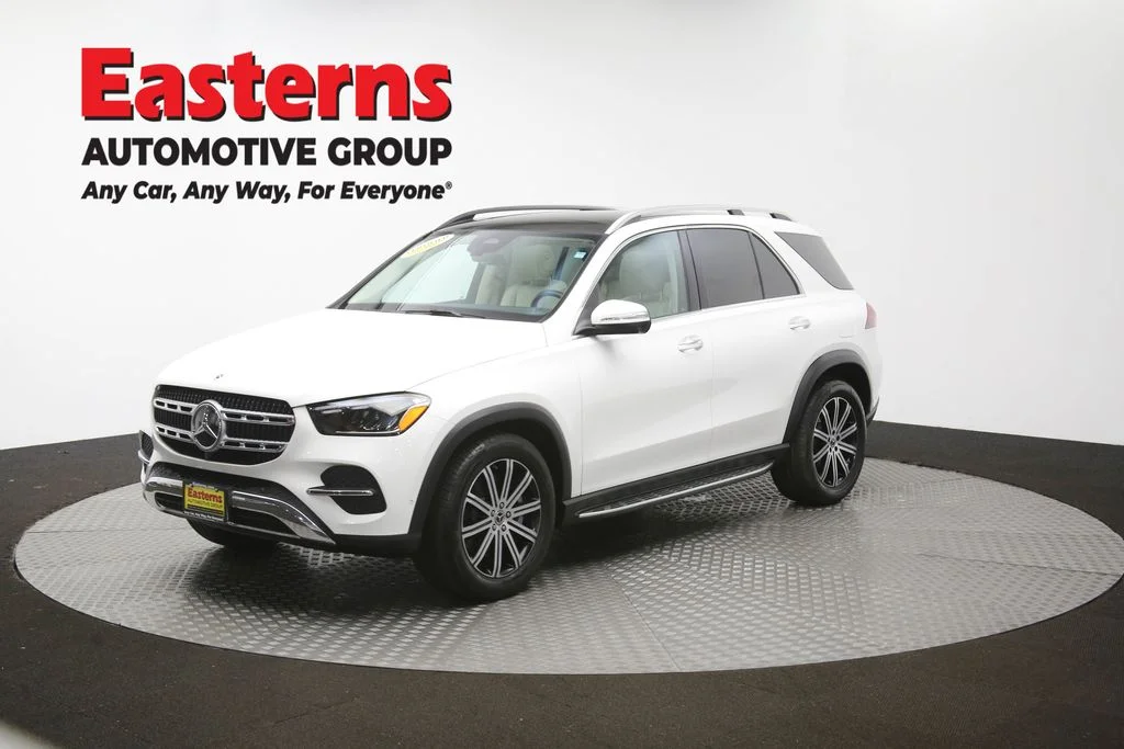 Used 2025 White Mercedes-Benz GLE 450e image 56