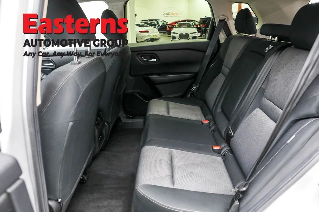 Used 2024 Silver Nissan SV image 21