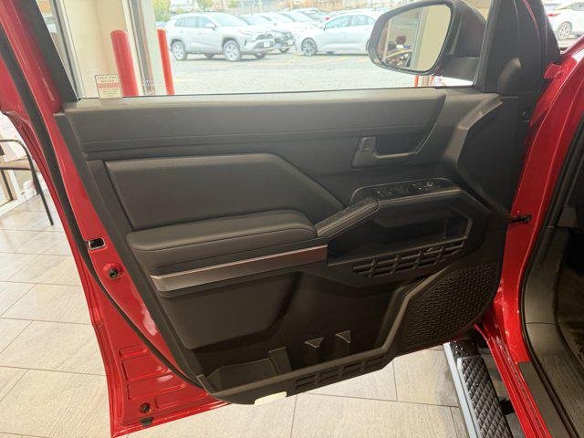 2025 Toyota 4Runner SR5 - Photo 22