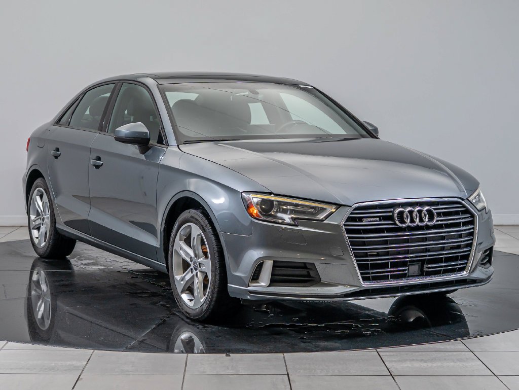 Used 2018 Monsoon Gray Metallic Audi 2.0T Premium image 12