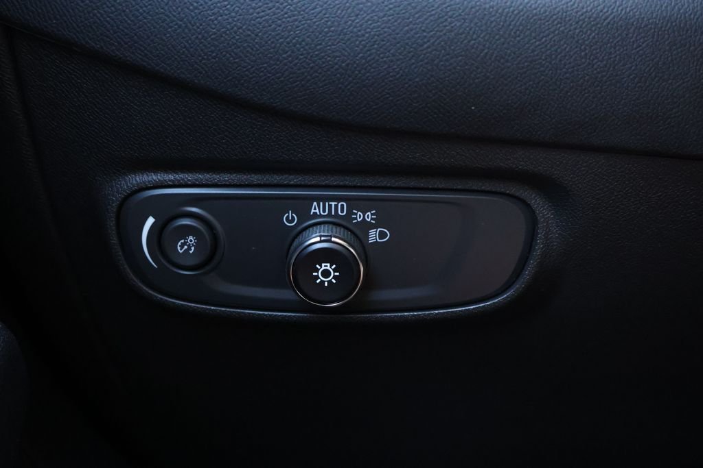 2024 Chevrolet Equinox LT - Photo 35