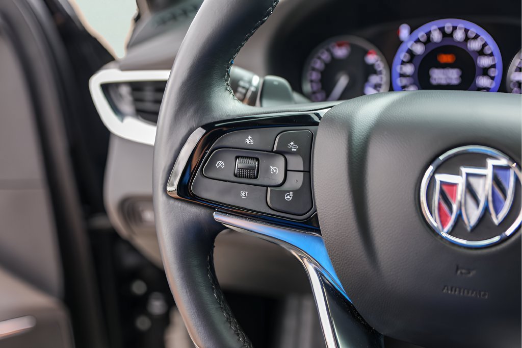 Used 2023 EBONY TWILIGHT METALLIC Buick Avenir image 15