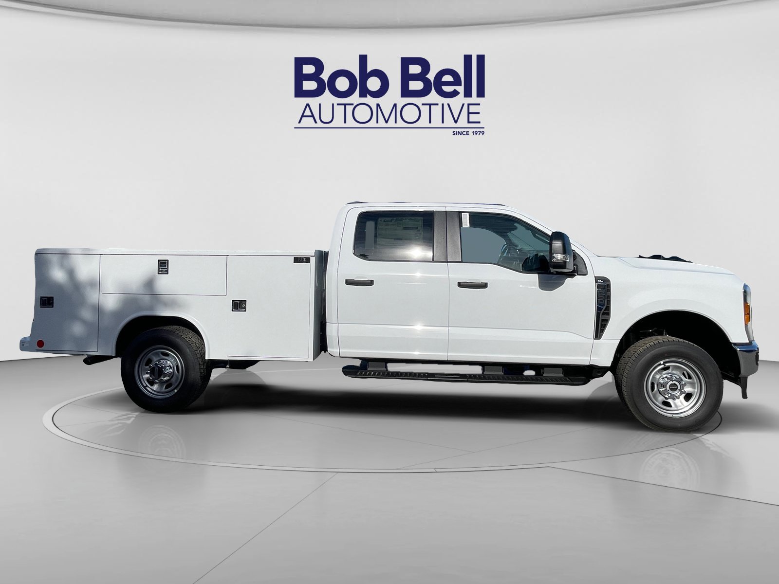 New 2026 Oxford White Ford F-350® XL image 6