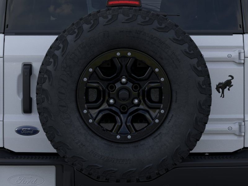 New 2026 Oxford White Ford Badlands® image 24
