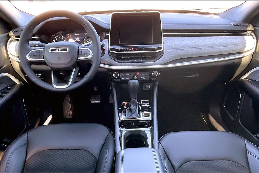 New 2026 Jeep Compass Latitude 4D Sport Utility