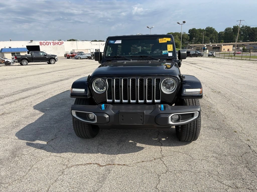 Used 2023 Black Clearcoat Jeep Sahara image 8