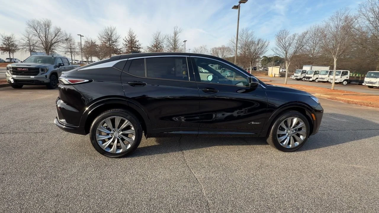 New 2026 Ebony Twilight Metallic Buick Avenir image 9