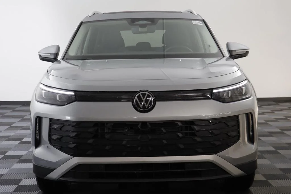2026 Volkswagen Tiguan SE - Photo 22
