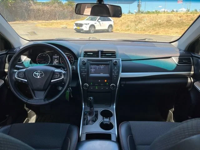 Used 2017 Predawn Gray Mica Toyota XLE image 9