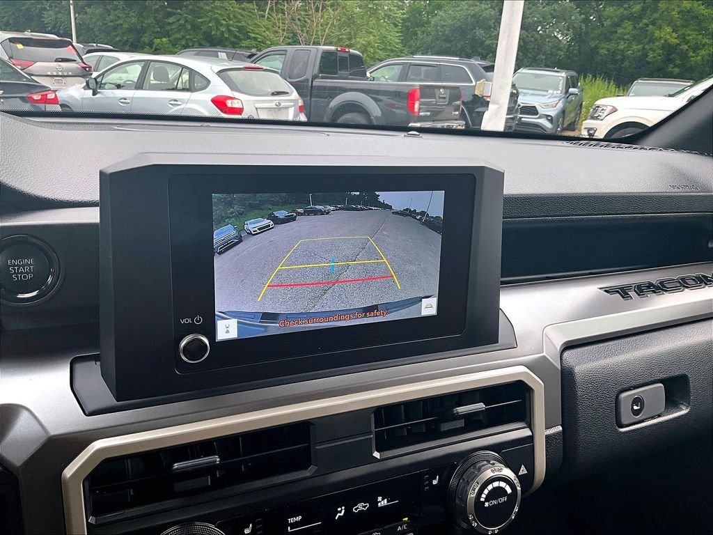 Used 2025 Silver Toyota SR5 image 19