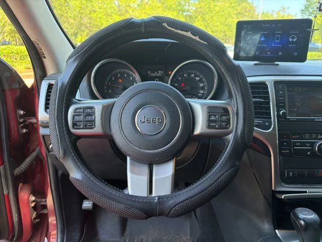 Used 2012 Red Jeep Laredo image 13