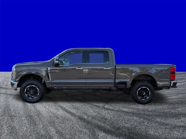 New 2026 Gray Ford King Ranch image 7