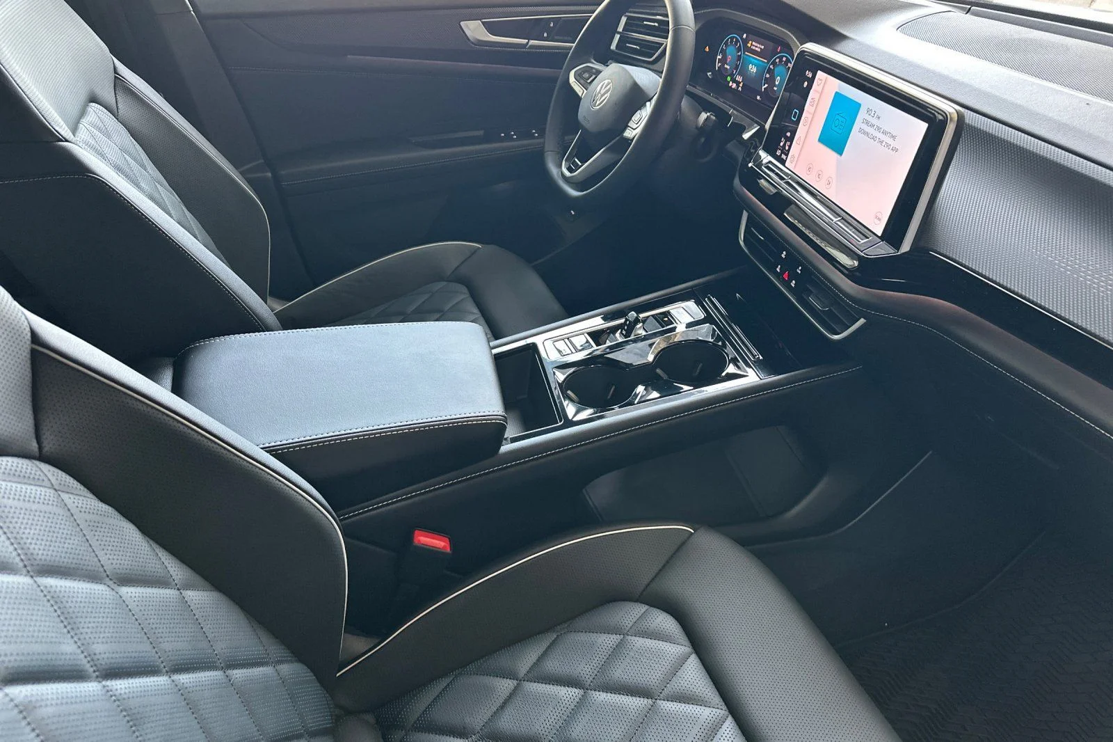 New 2026 Black Volkswagen 2.0T SEL Premium R-Line image 14
