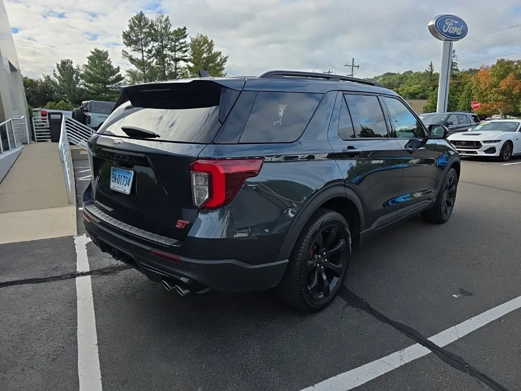 Used 2023 Blue Ford ST image 3