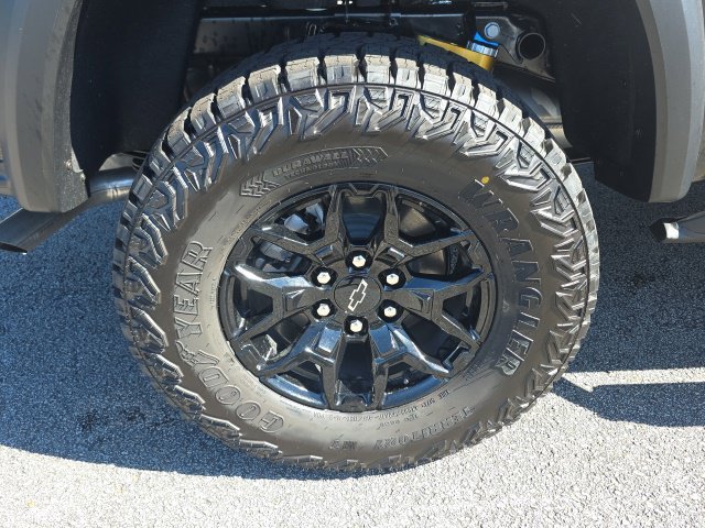 New 2026 Black Chevrolet ZR2 image 10