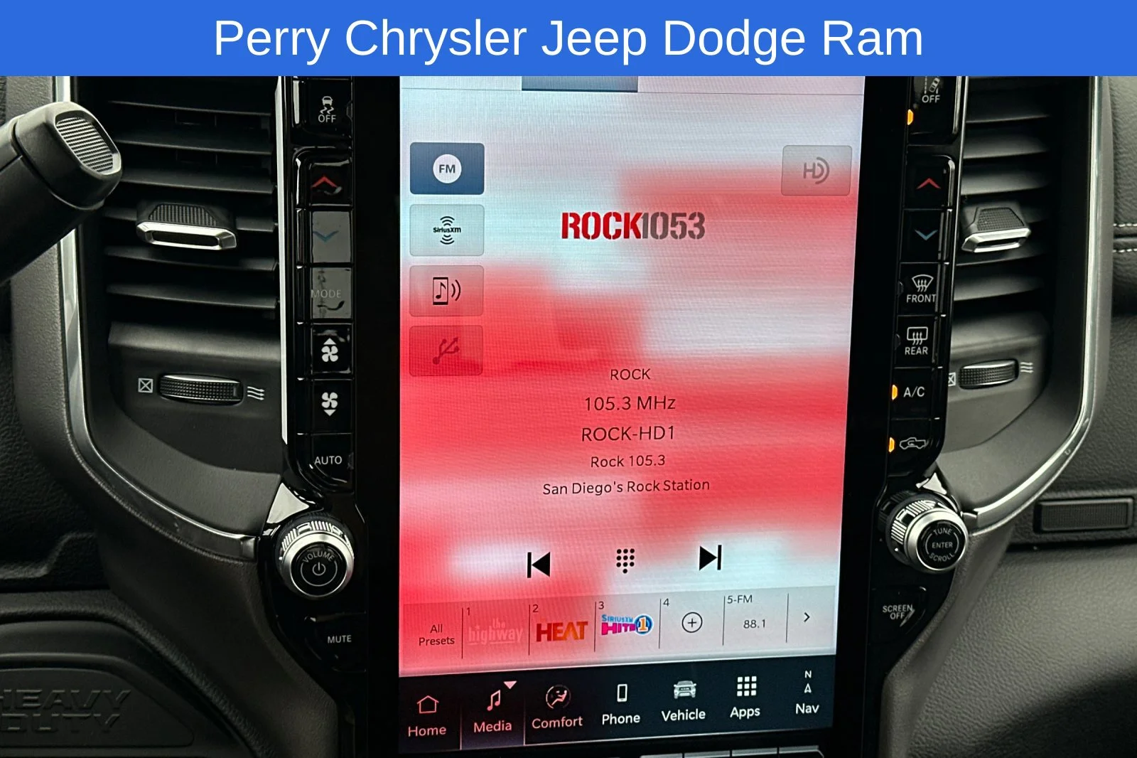 2026 RAM 2500 Laramie - Photo 13