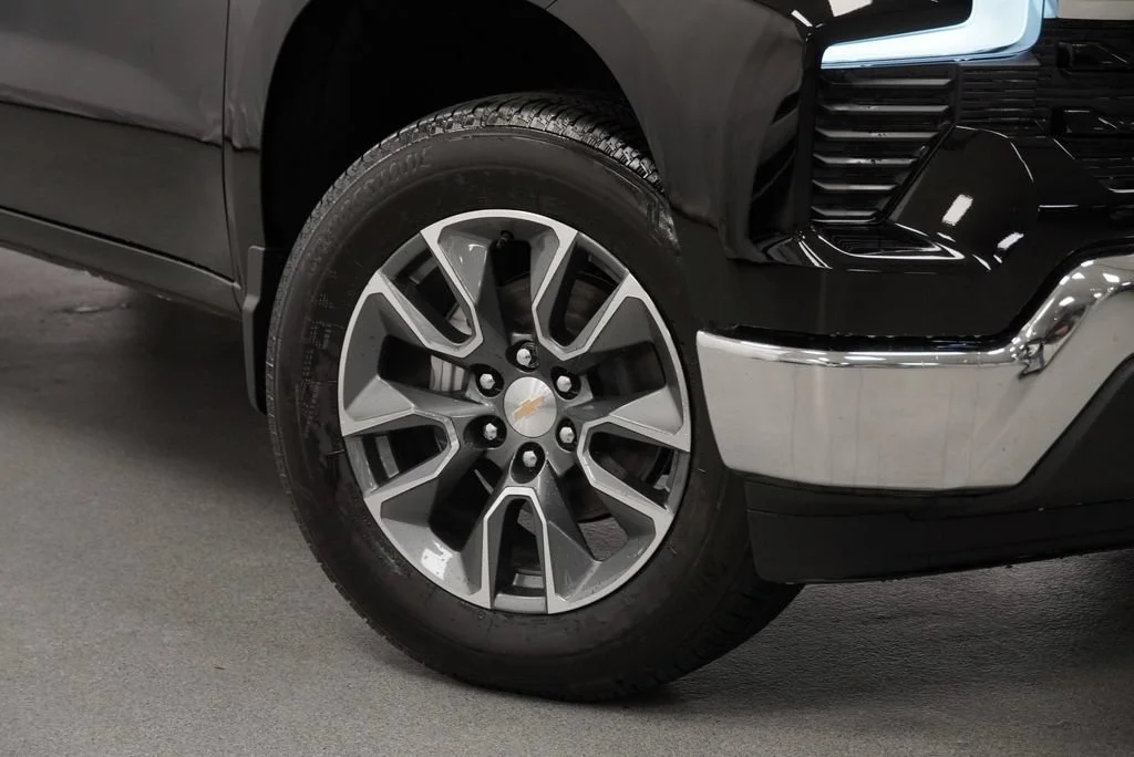 New 2026 Black Chevrolet LT image 10