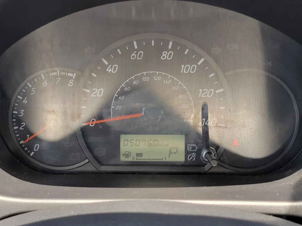 Used 2024 Gray Mitsubishi ES image 31