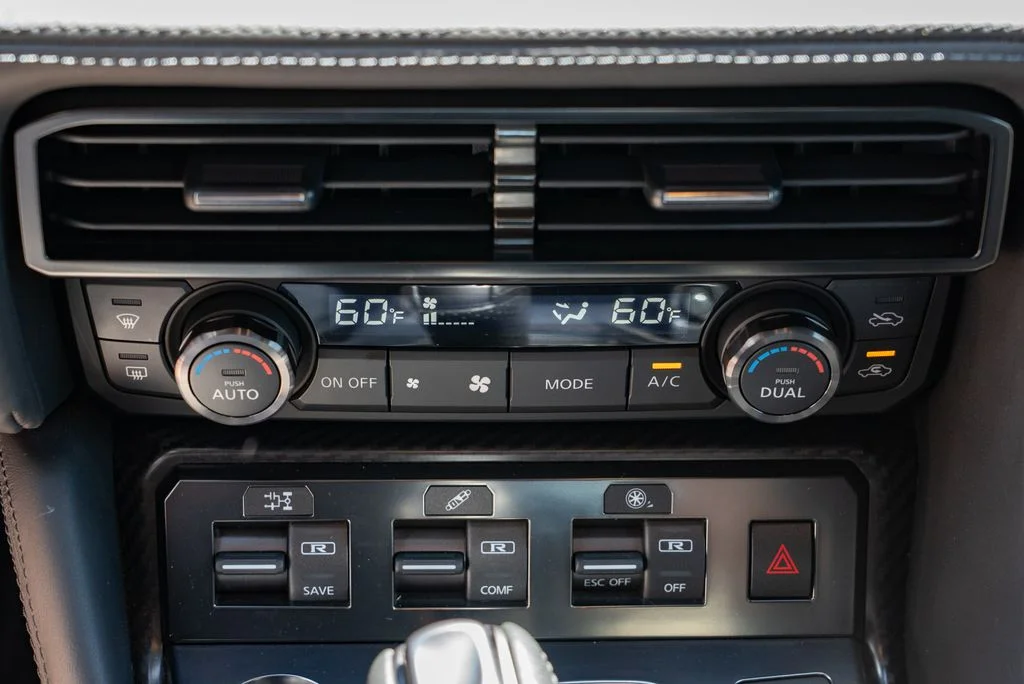 Used 2020 Red Nissan Premium image 19
