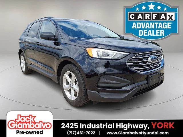 Used 2020 Black Ford SE image 1