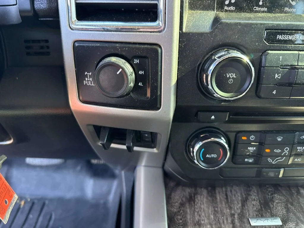 Used 2017 Gray Ford Lariat image 34