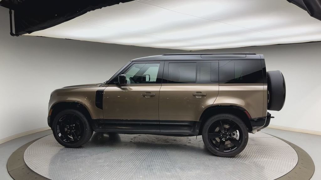 New 2026 Gondwana Stone Land Rover X-Dynamic SE image 5