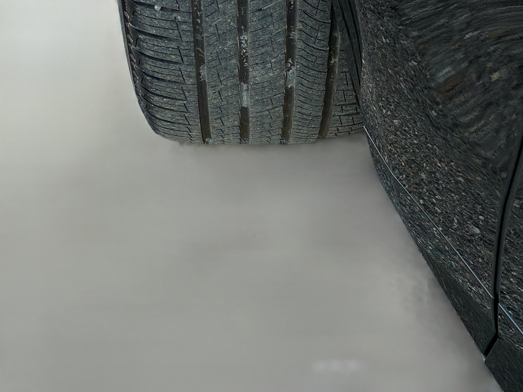 New 2026 Santorini Black LAND ROVER Dynamic SE image 41