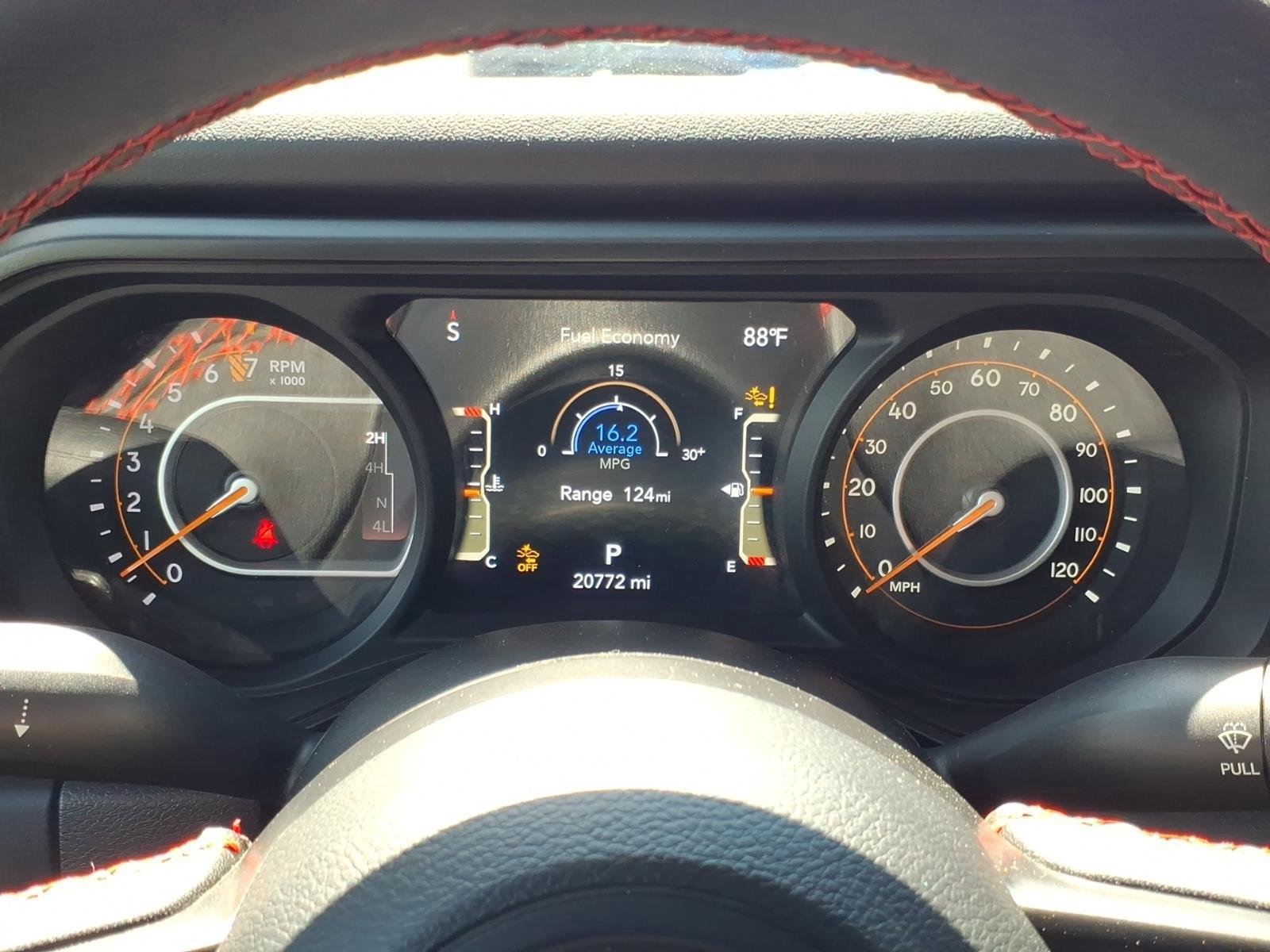 Used 2024 Hydro Blue Pearlcoat Jeep Rubicon image 25
