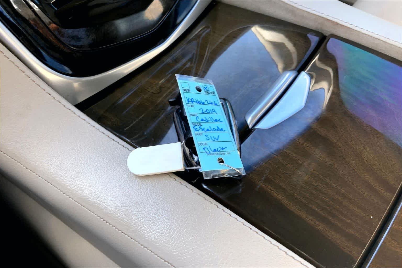 2019 Cadillac Escalade Premium Luxury - Photo 15