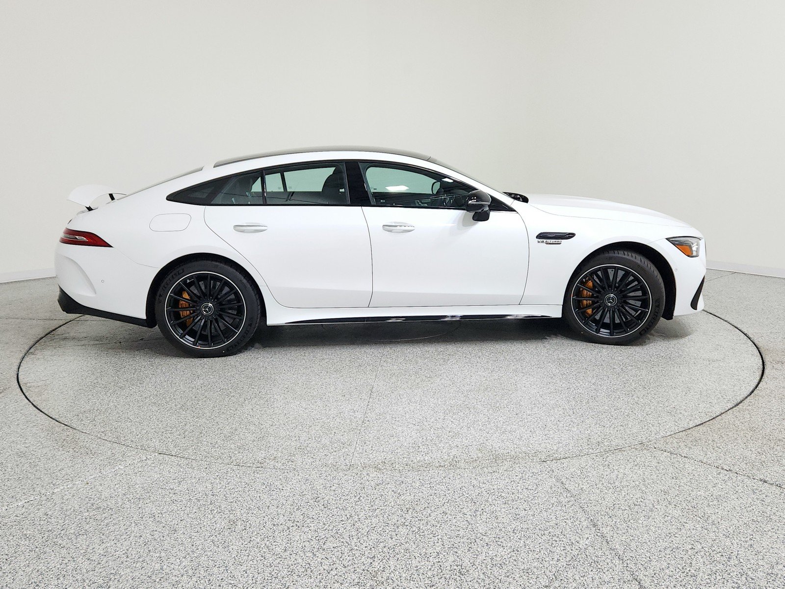 New 2026 MANUFAKTUR Moonlight White Metallic Mercedes-Benz AMG® GT 63 S E Performance 4-Door Coupe image 6