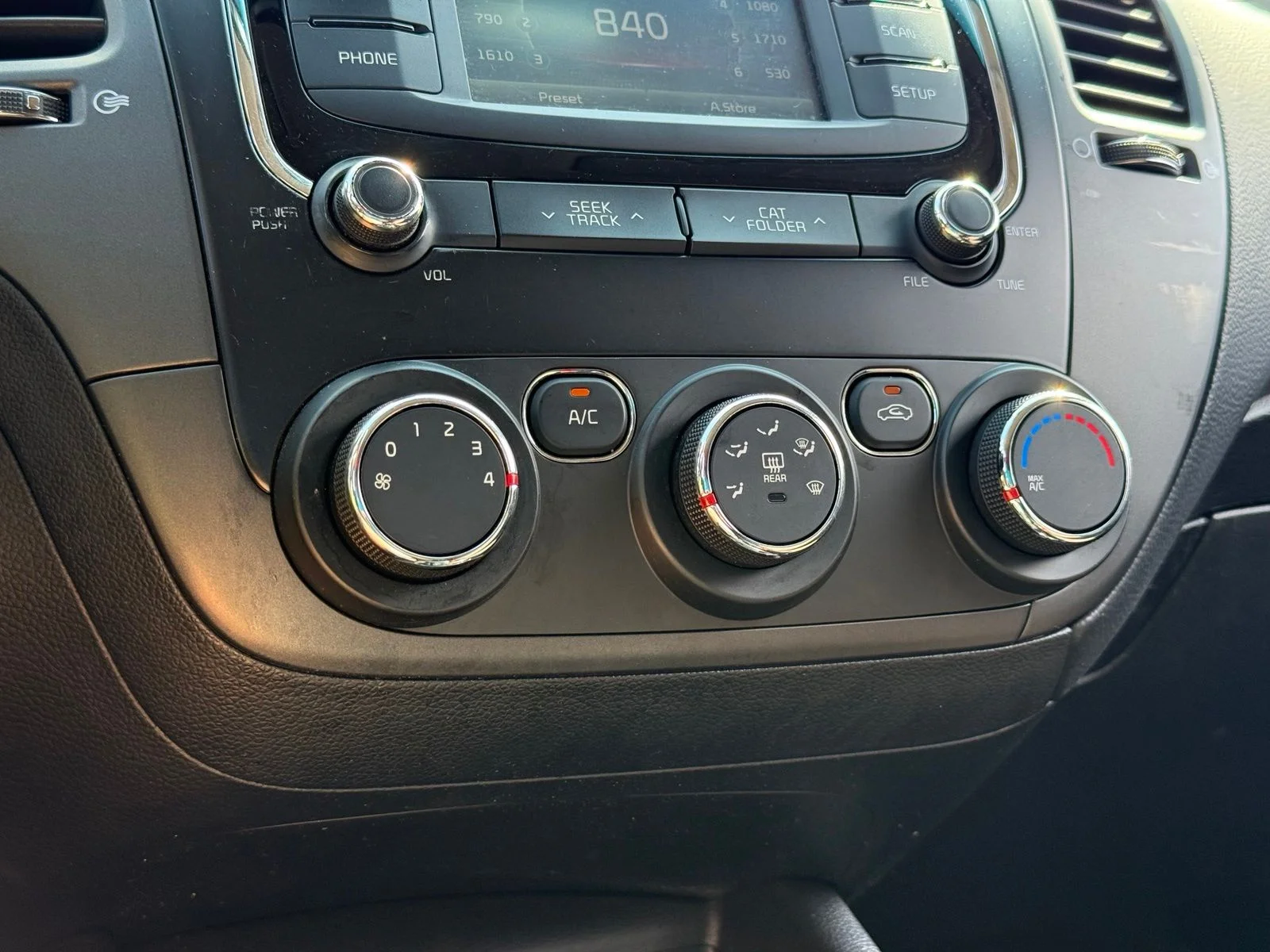 Used 2018 Black Kia LX image 19