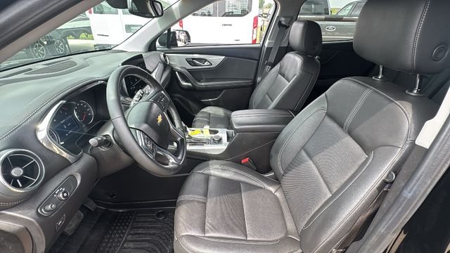 Used 2024 Black Chevrolet LT image 17