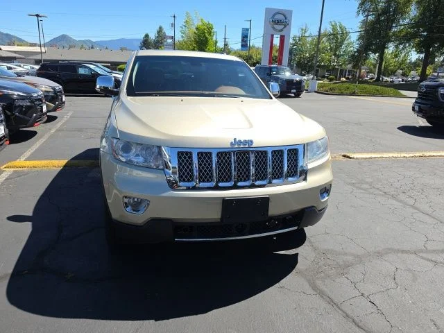 Used 2011 Jeep Grand Cherokee Overland with VIN 1J4RR6GT8BC625967 for sale in Grants Pass, OR