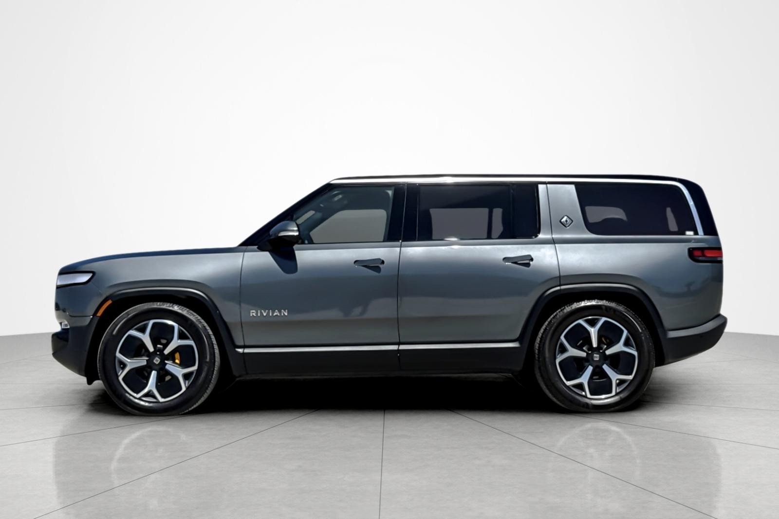 Used 2024 GRAY Rivian Adventure image 2
