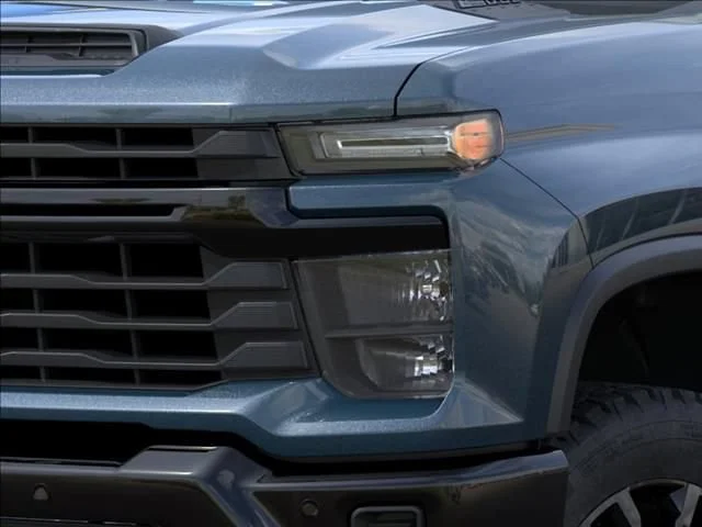 2026 Chevrolet Silverado 2500 HD Custom - Photo 10