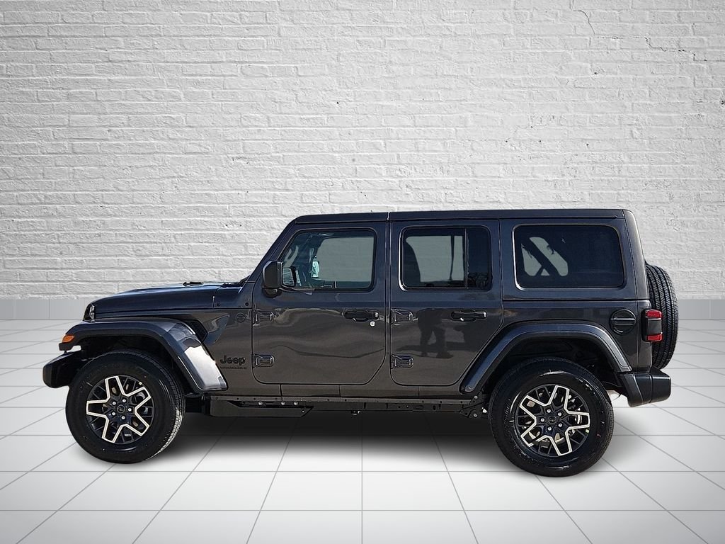 New 2026 Granite Crystal Metallic Clear-Coat Exterior Paint Jeep Sahara image 2