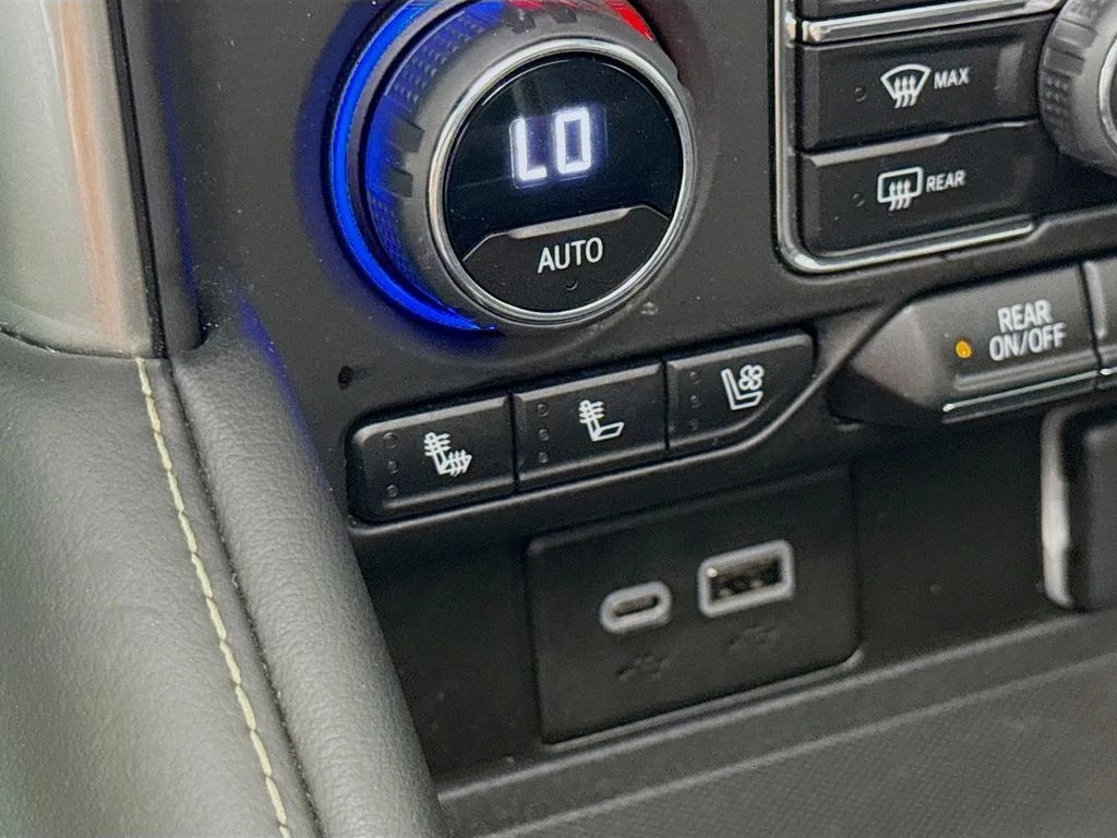 Used 2023 Gray Chevrolet Premier image 22