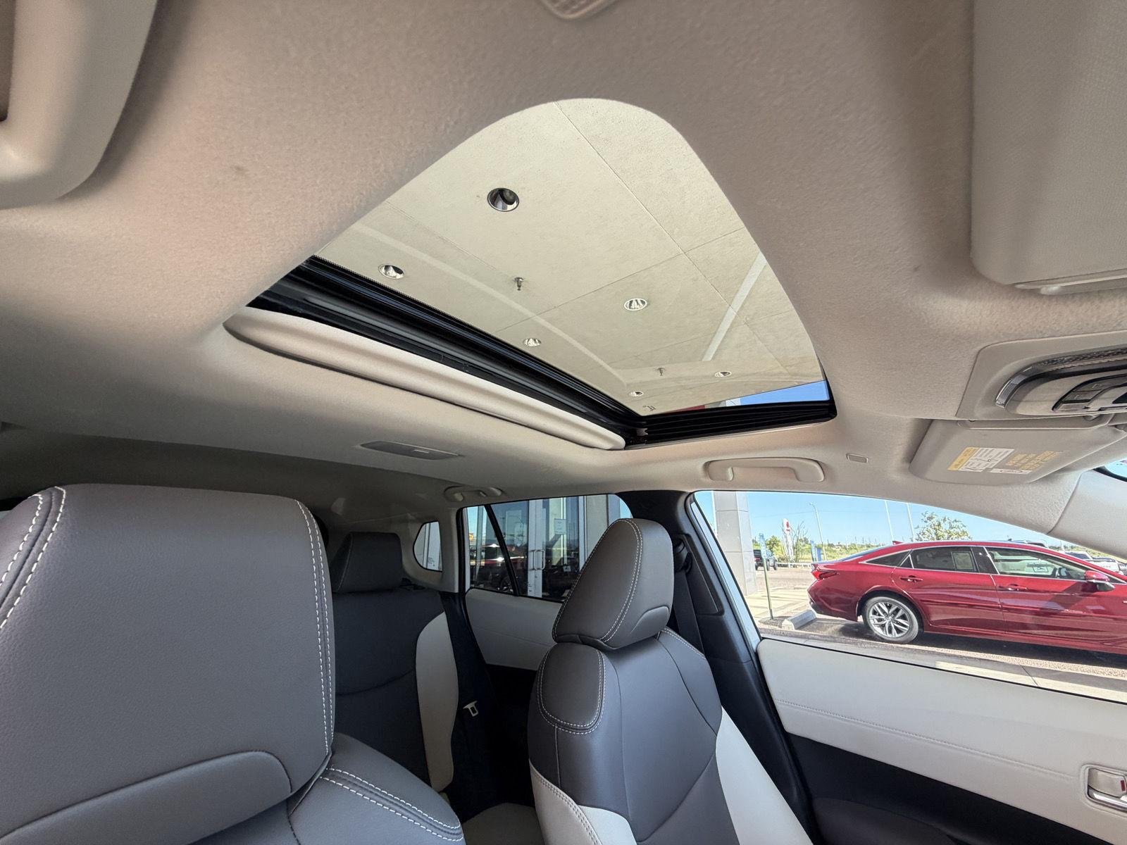 Certified Used 2023 Wind Chill Pearl Toyota XLE image 33