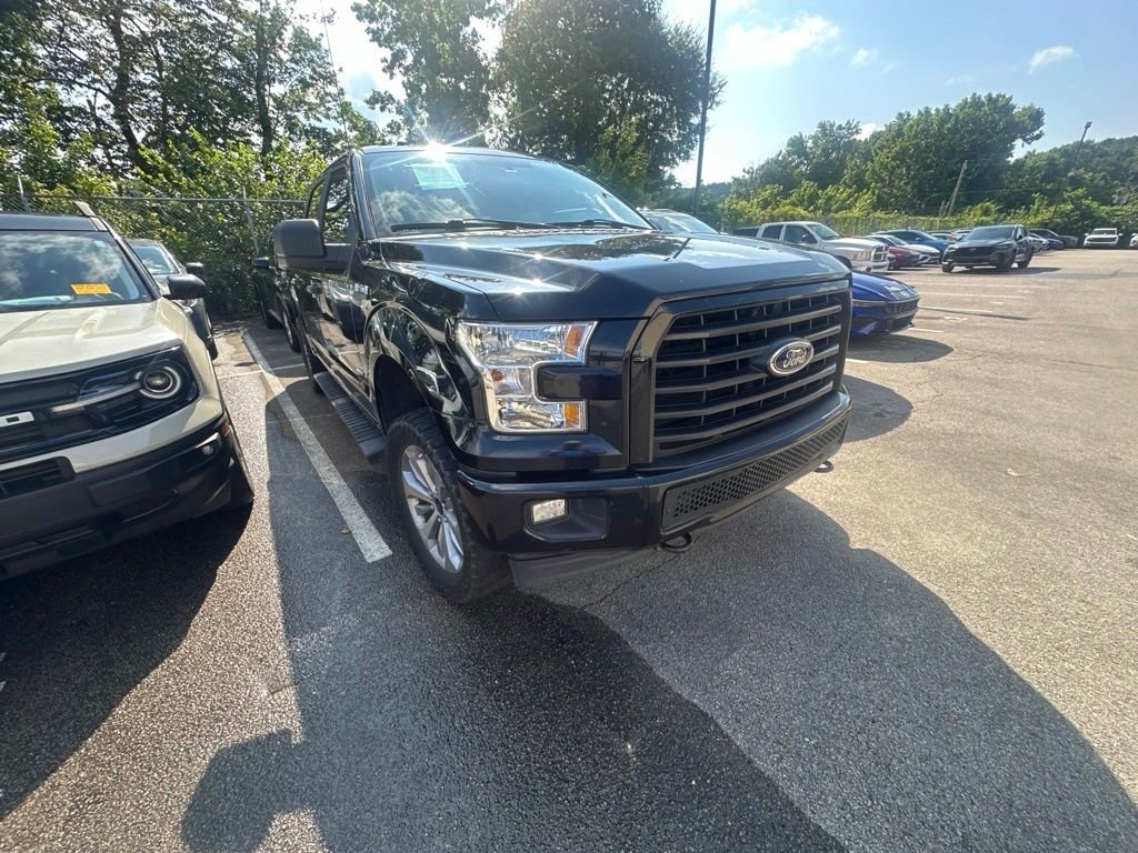 Used 2017 Black Ford XL image 1