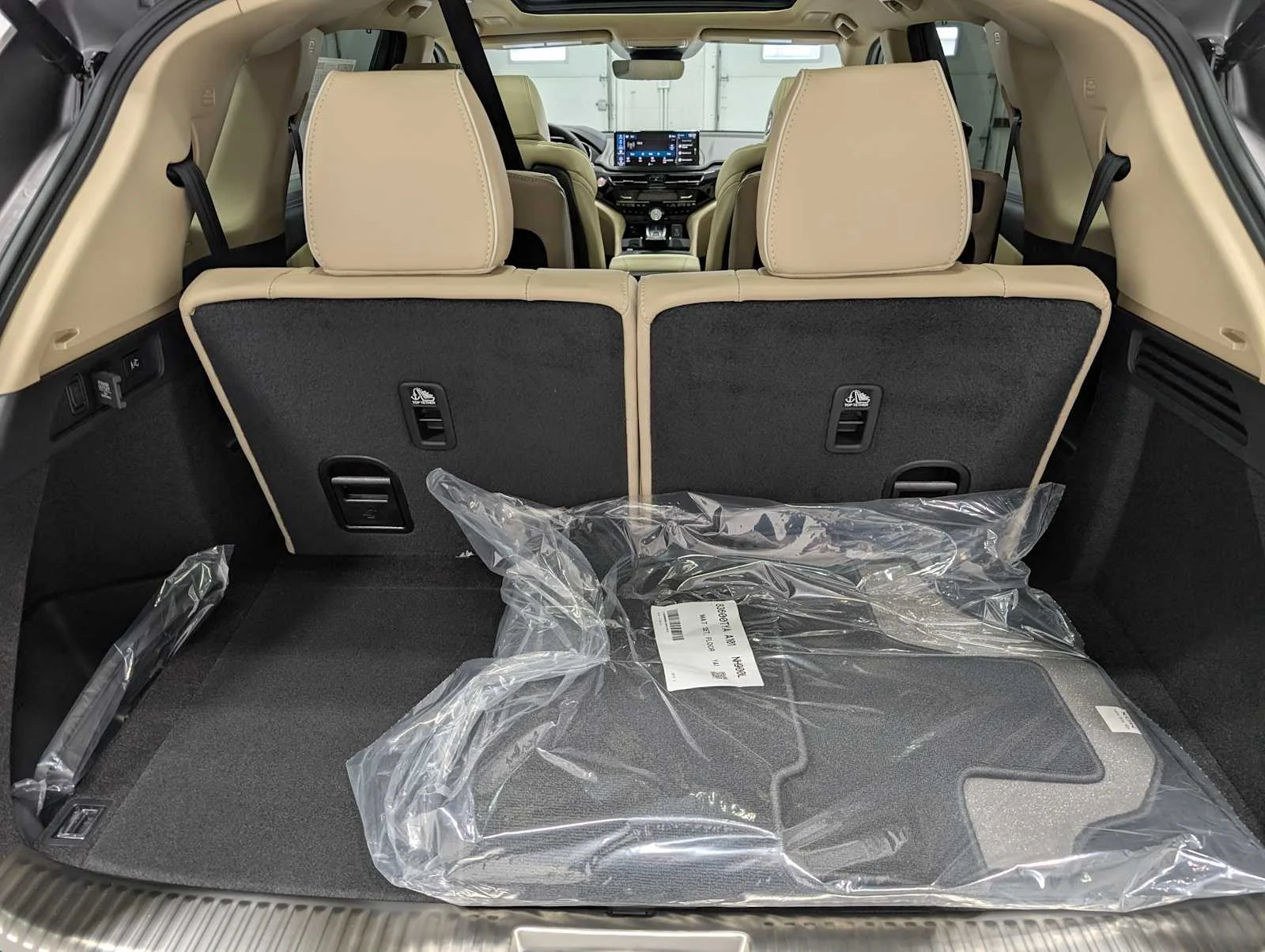 New 2026 Performance Red Pearl Acura w/Advance Package image 25