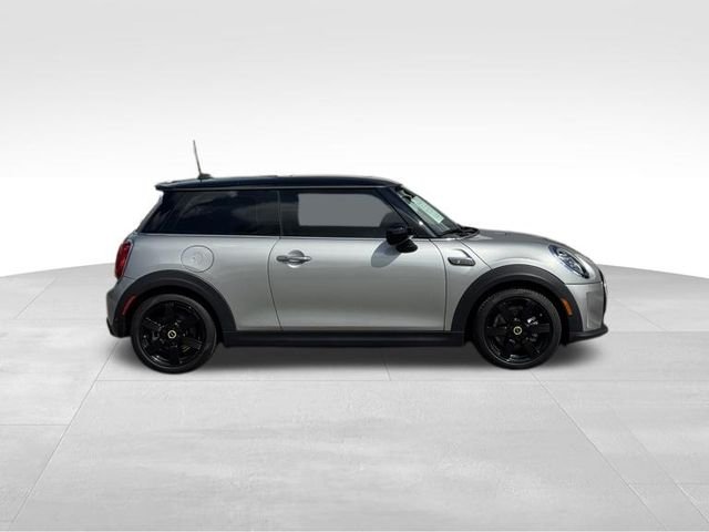 Certified 2024 MINI Hardtop 2 Door SE with VIN WMW13DJ08R2U40483 for sale in Indianapolis, IN