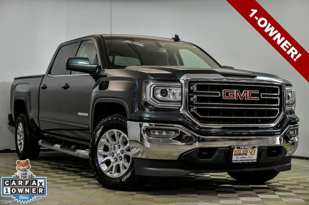 2018 GMC Sierra 4WD Crew Cab Standard Box SLE's photo