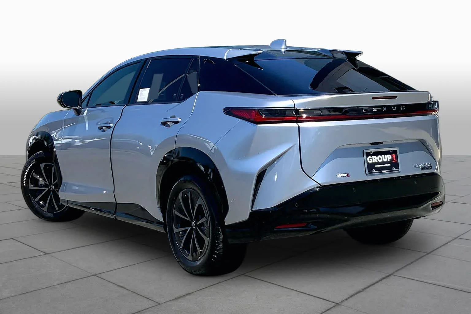 New 2026 Iridium Lexus Premium image 12